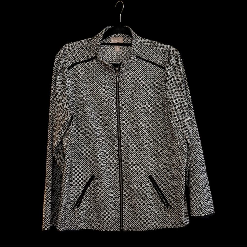 Chico's Size 3 Black and White Geometric Blazer